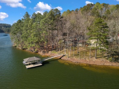 Gorgeous drive leading to your peaceful getaway! .9 acres - photo 2