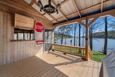 Gorgeous drive leading to your peaceful getaway! .9 acres - photo 10