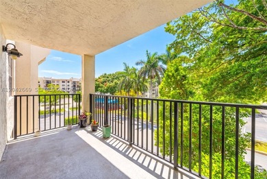 Discover comfortable living in this spacious condo in Tamarac - photo 15