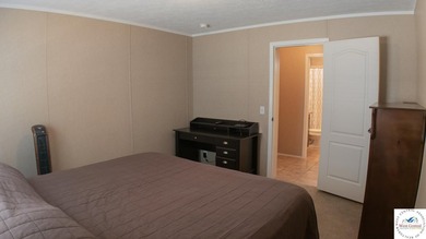 This charming 1,350 sq ft manufactured home sits on a permanent - photo 22