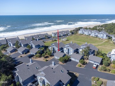 Welcome to effortless coastal living in the desirable Searidge - photo 3