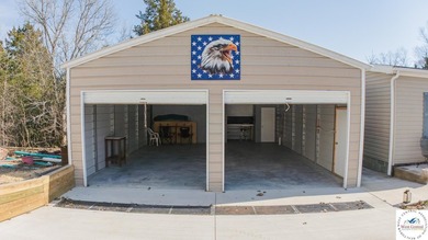 This charming 1,350 sq ft manufactured home sits on a permanent - photo 30