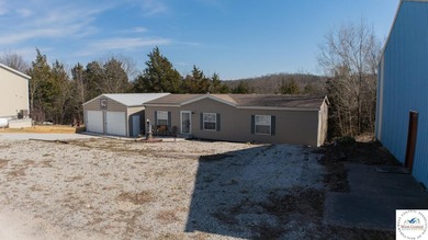 This charming 1,350 sq ft manufactured home sits on a permanent - photo 40
