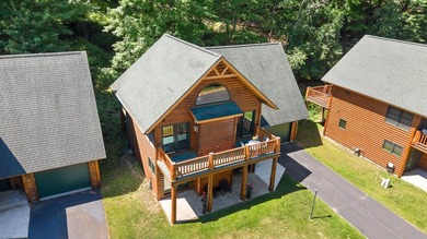 Experience refined Northwoods living in this exceptional - photo 5