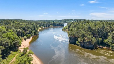 Experience refined Northwoods living in this exceptional - photo 9