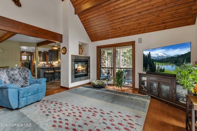 Sip a cold beverage as you take in the Splendor of the Spokane - photo 2
