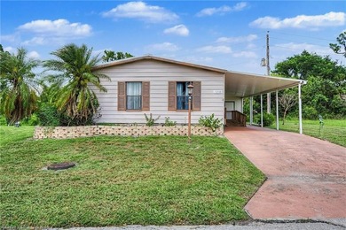 GREAT LOCATION - OWN YOUR LAND! Discover comfort, convenience - photo 1