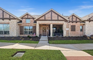 (private lake, pond, creek) Townhome/Townhouse Active Under Contract in Prosper Texas