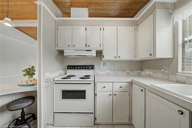 GREAT LOCATION - OWN YOUR LAND! Discover comfort, convenience - photo 5