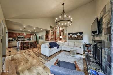 Listing in the desirable Columbine Lake HOA! Nestled on a quiet - photo 5