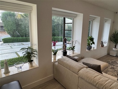 ***MOTIVATED SELLER*** Experience the ultimate South Florida - photo 14