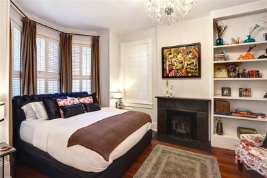 $60K PRICE ADJUSTMENT! QUINTESSENTIAL SAVANNAH. This fully - photo 15