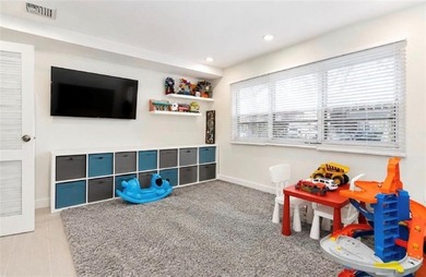 Beautifully renovated two-family home in the heart of - photo 25