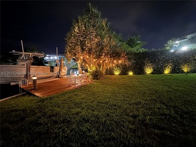 ***MOTIVATED SELLER*** Experience the ultimate South Florida - photo 31