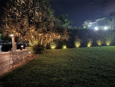 ***MOTIVATED SELLER*** Experience the ultimate South Florida - photo 32