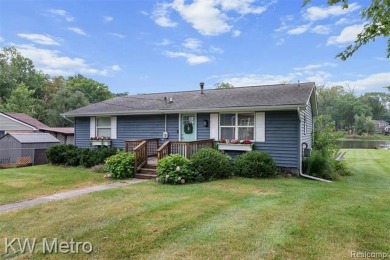 Lake Home For Sale in Holly, Michigan