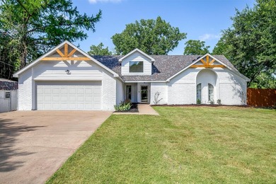 Lake Granbury Home For Sale in Granbury Texas