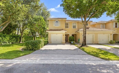 Lake Wellington Townhome/Townhouse For Sale in Wellington Florida