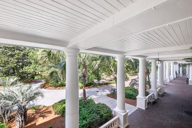 The Grand Sandestin welcomes you with gracious architecture and - photo 15