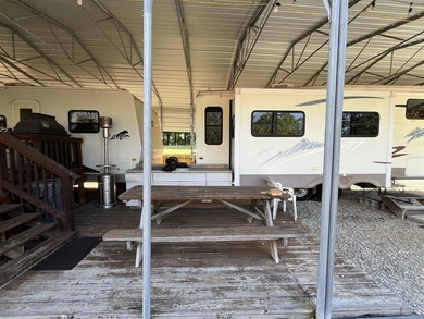 Lake property with campers and hookups. Don't miss this unique - photo 15