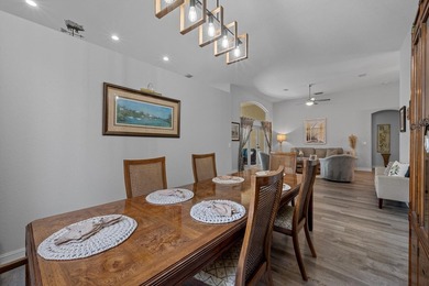 BETTER THAN NEW! Beautifully upgraded 4BR/2.5BA home in Oakmont - photo 16