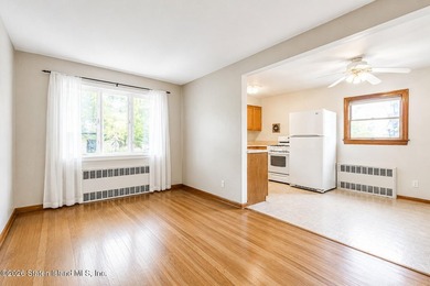 Welcome to 40 Minna Street! This spacious 2-family home features - photo 21