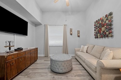 BETTER THAN NEW! Beautifully upgraded 4BR/2.5BA home in Oakmont - photo 25