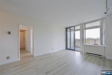 Priced to sell! Beautiful 1BR/1BA co-op at the sought-after - photo 28