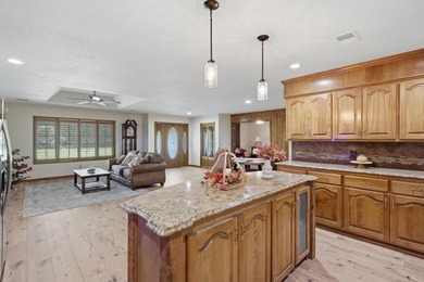Showcase Custom Built All Brick Home, All on 1 Level, 3 Bedroom - photo 9