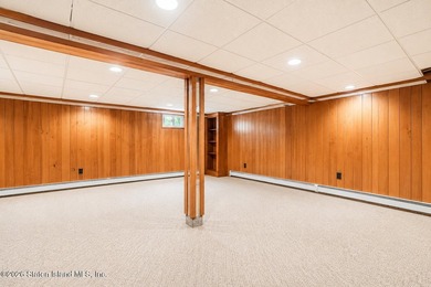 Welcome to 40 Minna Street! This spacious 2-family home features - photo 31