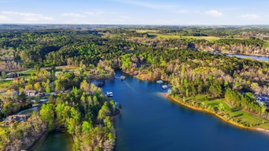 Flat lakefront lot on beautiful Smith Lake featuring 1.1 acres - photo 5