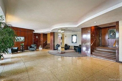 Luxury Living at Fairview - Spacious 2-Bedroom, 2-Bath Coop in - photo 3
