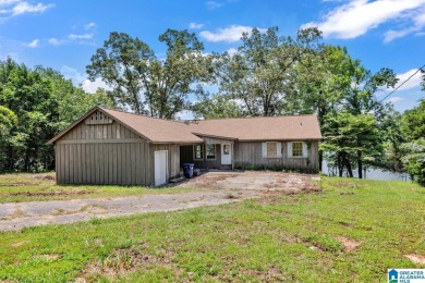 Lake Home For Sale in Pell City, Alabama