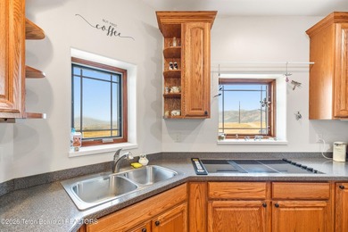 Experience unparalleled beauty and tranquility in this - photo 10