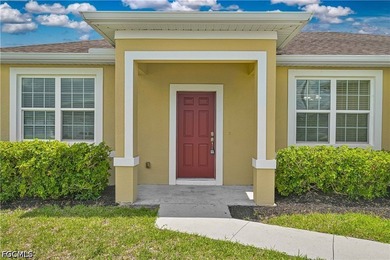 Well-maintained 3-bedroom plus den, 2-bath home offering 1,777 - photo 2