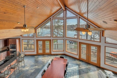 Smith Lake (Main Sipsey) A stunning Linwood lakehouse perfectly - photo 9