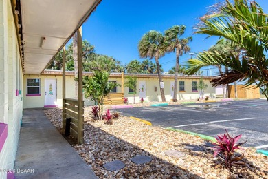 Step into a rare opportunity to own a fully renovated boutique - photo 3