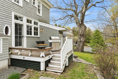 Welcome to *Abendruh* at 20 Albert Meadow, a timeless Bar Harbor - photo 11