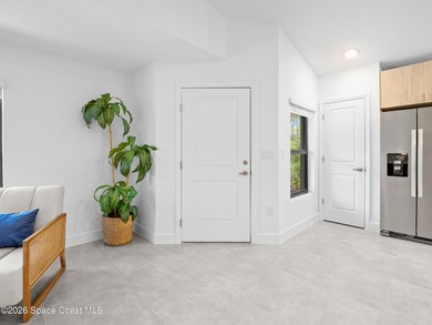 Brand-new contemporary duplex with no HOA, offering the perfect - photo 16