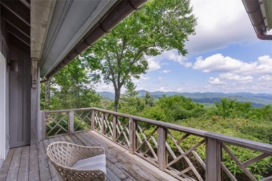 Welcome to Big Sheepcliff, where timeless mountain architecture - photo 25