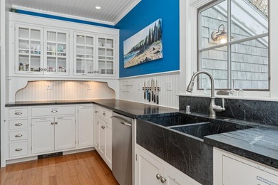 Welcome to *Abendruh* at 20 Albert Meadow, a timeless Bar Harbor - photo 26
