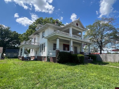 Stockton Lake Home For Sale in Lockwood Missouri