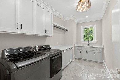 Beautiful luxury New Traditions 2022 home in popular Skyecroft - photo 33