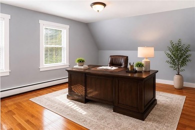 Welcome to this beautifully maintained 4-bedroom, 1.5-bath home - photo 35