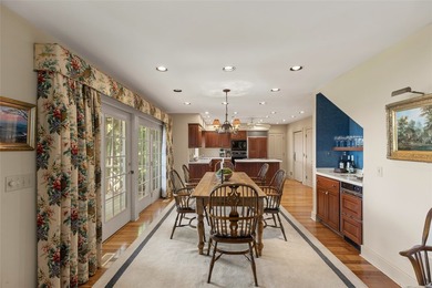 Welcome to Big Sheepcliff, where timeless mountain architecture - photo 38