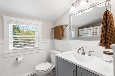 Welcome to this beautifully maintained 4-bedroom, 1.5-bath home - photo 38