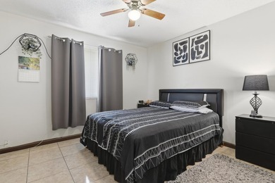 Charming 2-bed, 1-bath first-floor condo with a peaceful garden - photo 9