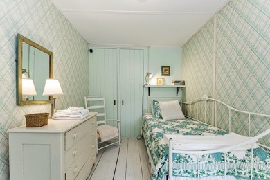 Welcome to *Abendruh* at 20 Albert Meadow, a timeless Bar Harbor - photo 50