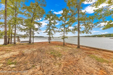 Waterfront Lot | Brand-New Concrete Sea Wall | Unrestricted Home - photo 4