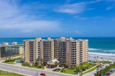 EXCEPTIONAL OCEAN VISTAS RESIDENCE WITH LUXURY LIVING + WEEKLY - photo 6
